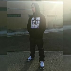 Meet your Posher, Justin